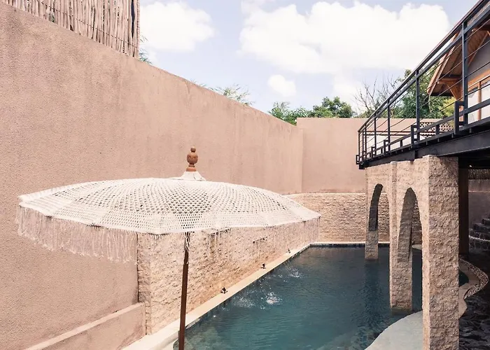Joglo Adore, 3-br Villa, Private Pool *