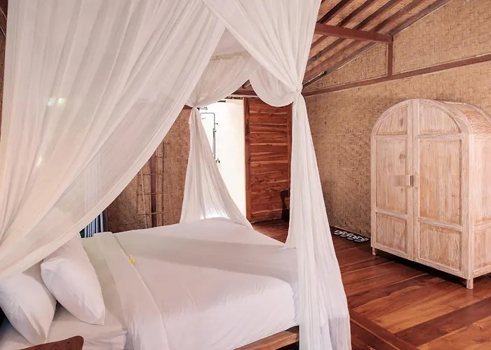 Joglo Adore, 3-br Villa, Private Pool Villa