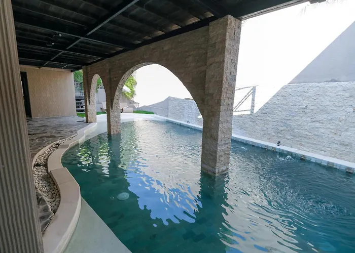 Villa Joglo Adore, 3-br Villa, Private Pool *