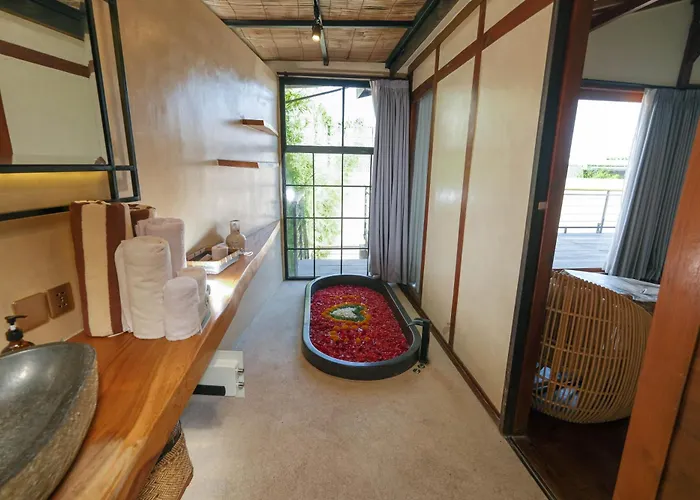 Joglo Adore, 3-br Villa, Private Pool Villa